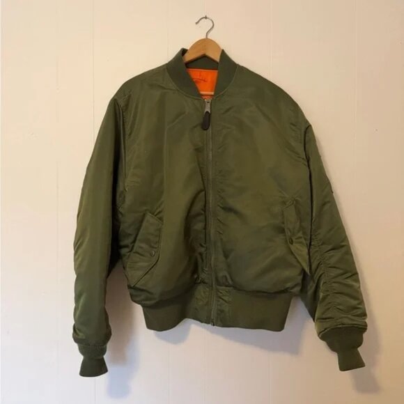 Alpha Industries MA-1 Flyers Jacket (Mil-Spec, Large) – Sage Green - Picture 1 of 6